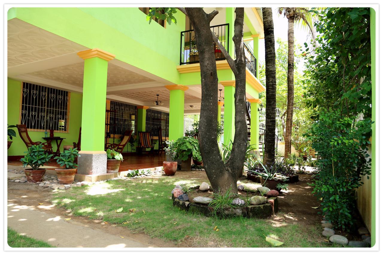 Hostal San Antonio Leon Exterior photo
