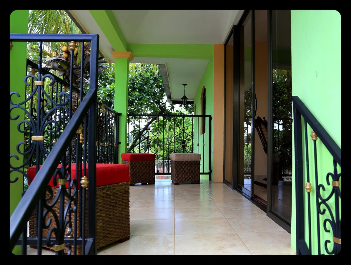 Hostal San Antonio Leon Exterior photo