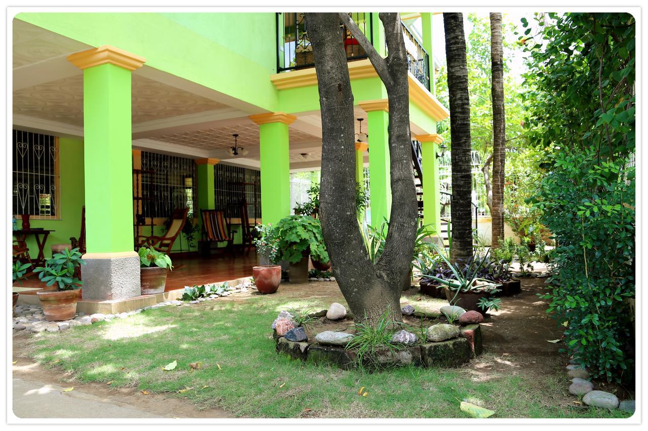 Hostal San Antonio Leon Exterior photo