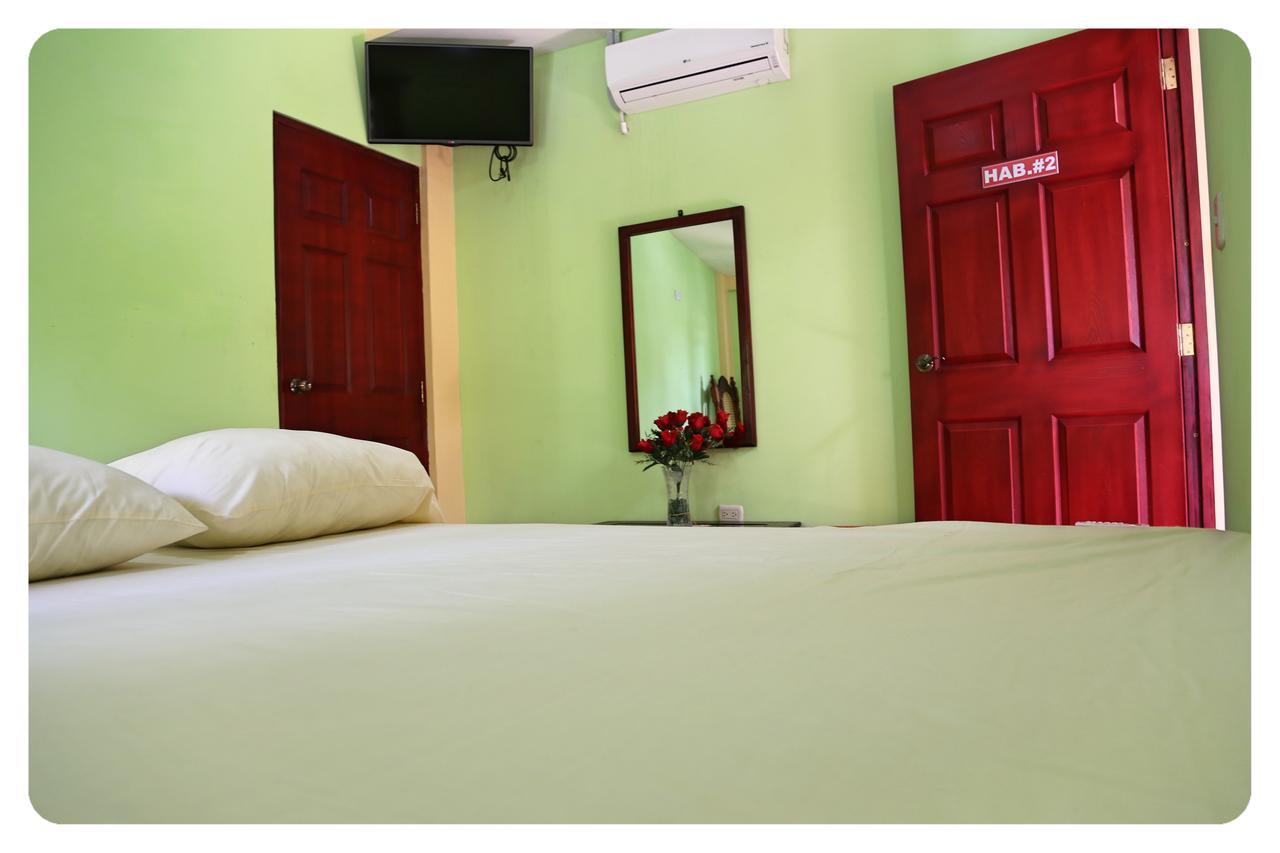 Hostal San Antonio Leon Exterior photo