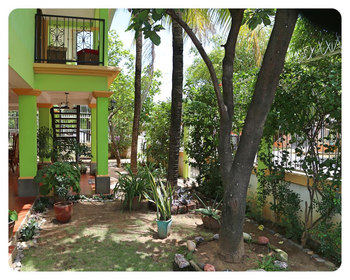 Hostal San Antonio Leon Exterior photo